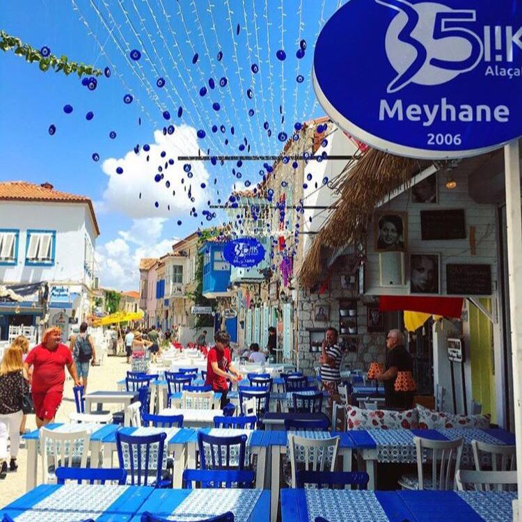 Alaçatı 35lik Meyhane