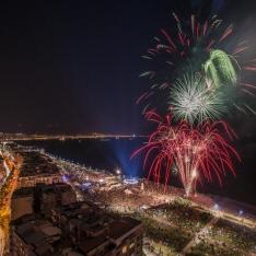 İzmir'de Yılbaşı Heyecanı