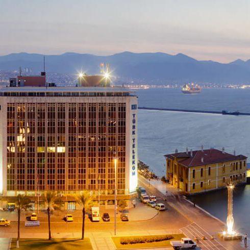 Mövenpick Hotel İzmir